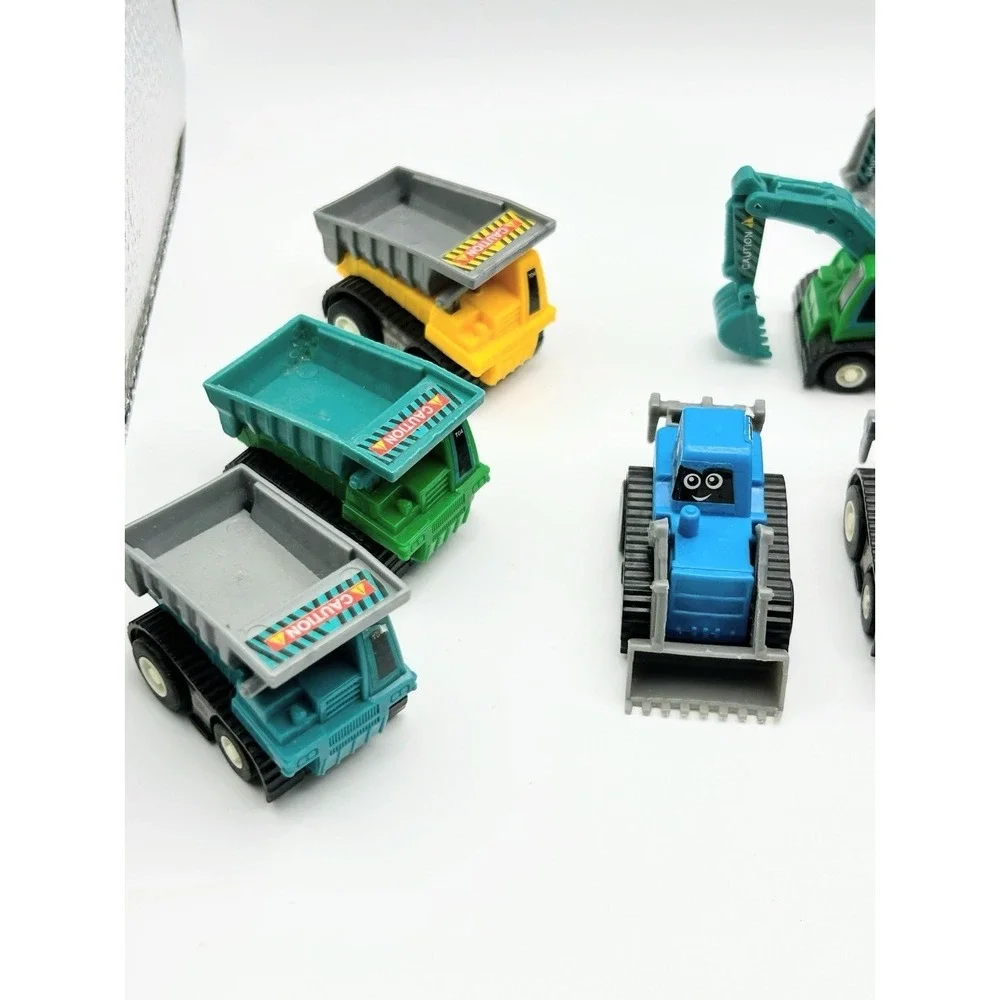 15 Mini Pull Back Toy Vehicles 2